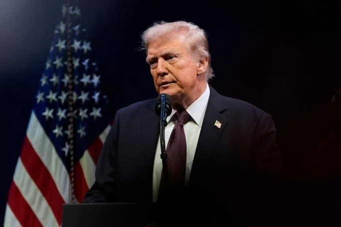 Трамп заявил, что Украине пришло время сменить лидера