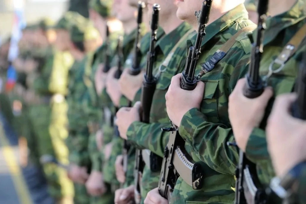 😳В Салавате подняли выплаты за привлечение военнослужащих по проекту «Рекрут».