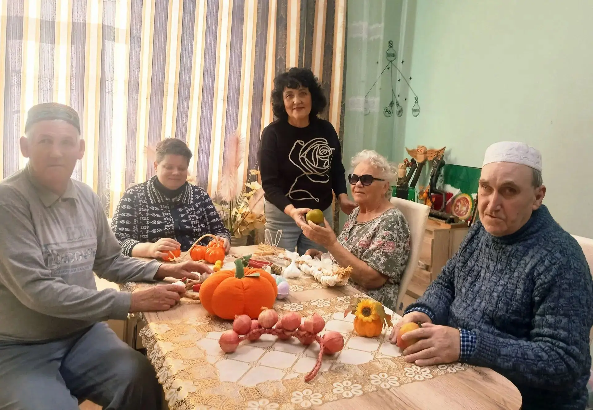 ✅В Азнакаевском доме - интернате прошёл День белой трости.