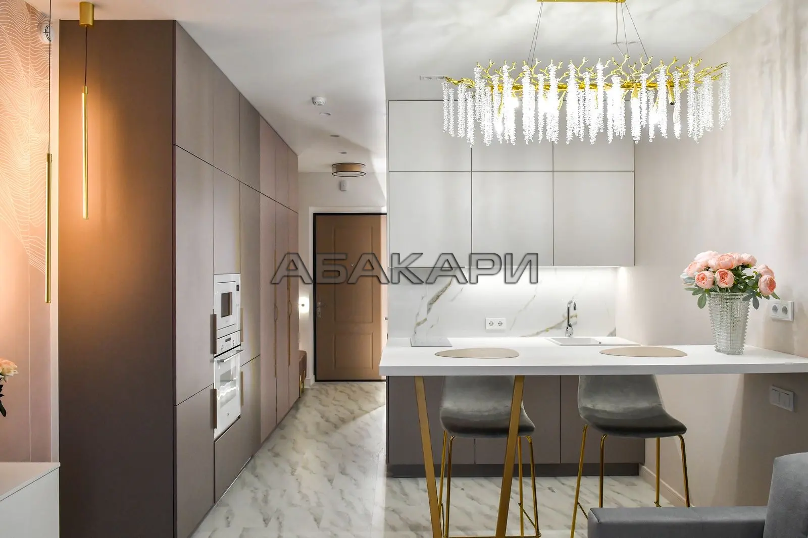 🏠 Октябрьская улица, 16