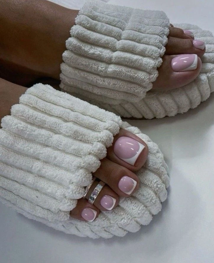 Педикюр 💅