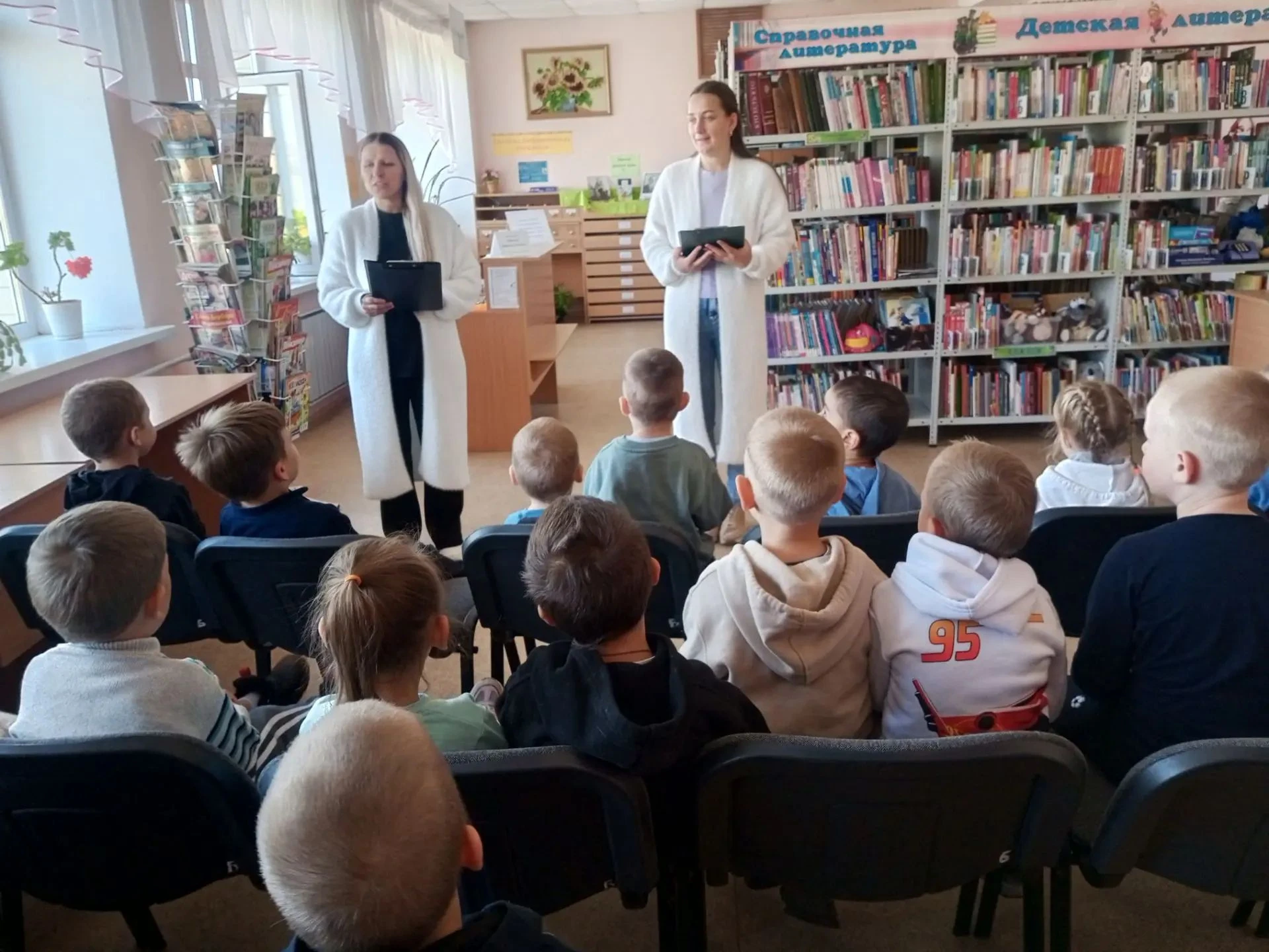 В первые денёчки октября для ребят "Подгорновского детского сада" "Родничок", свои двер...