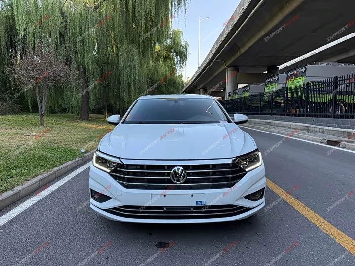 В продаже Volkswagen Sagitar 1.4 AMT, 2022