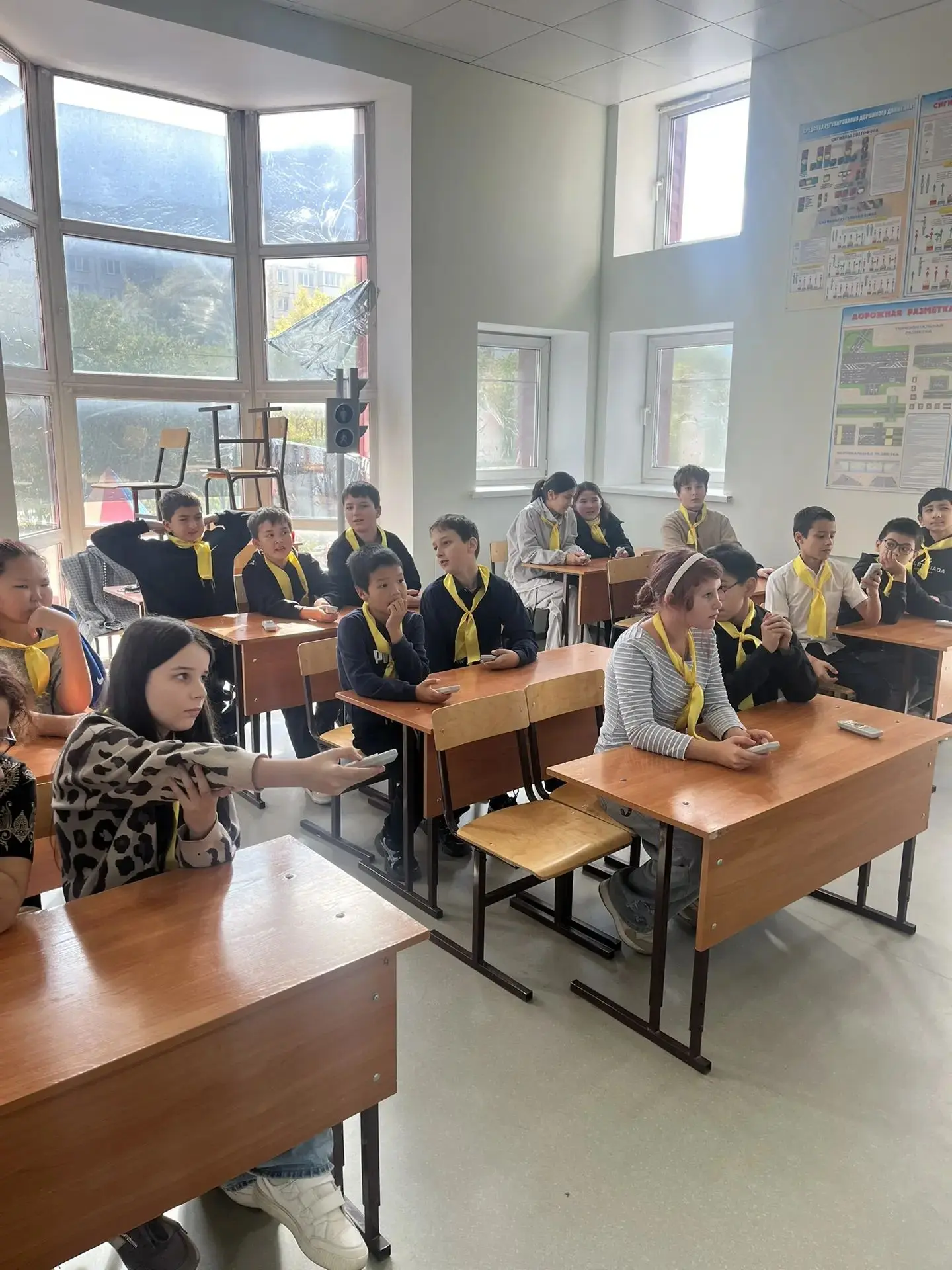 5 а с классным руководителем Липской Н.Н посетили автогородок, прошли тестирование по П...