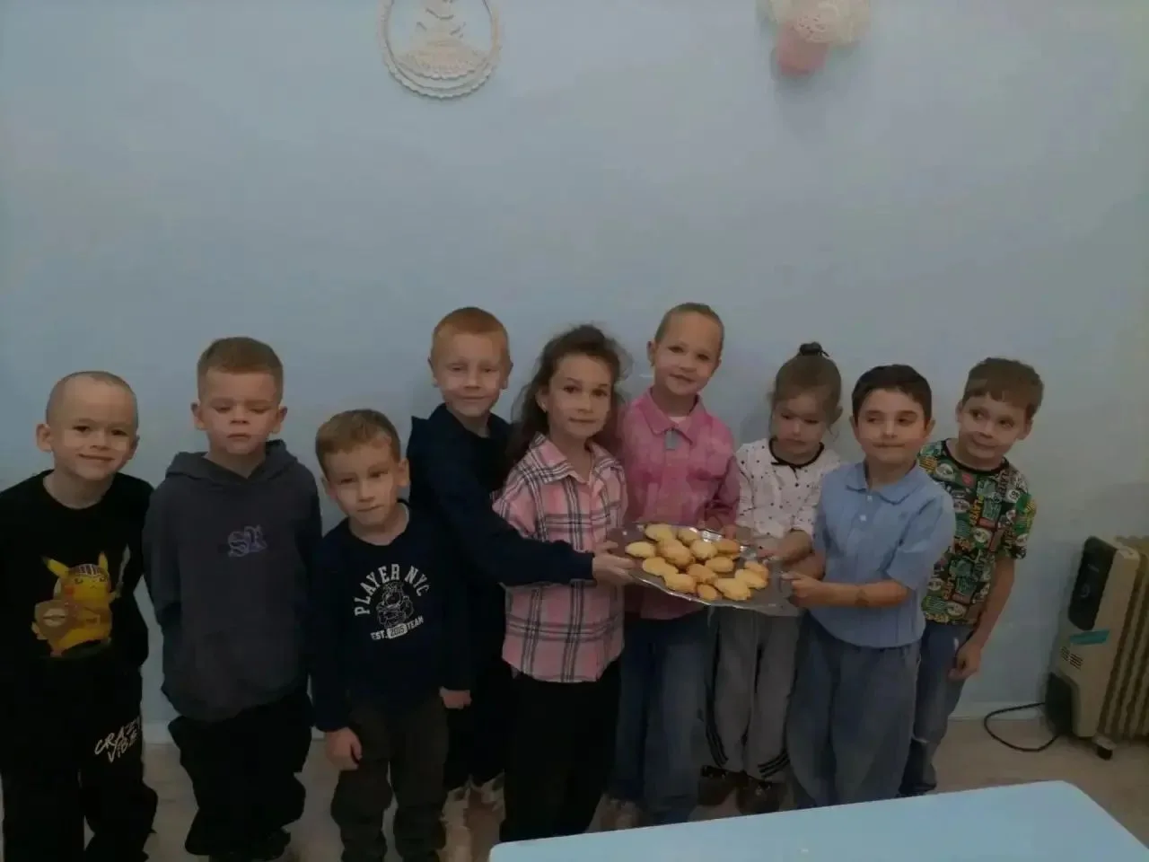 Осенний листопад в "Творческой школе креатива": как песочное тесто стало искусством .