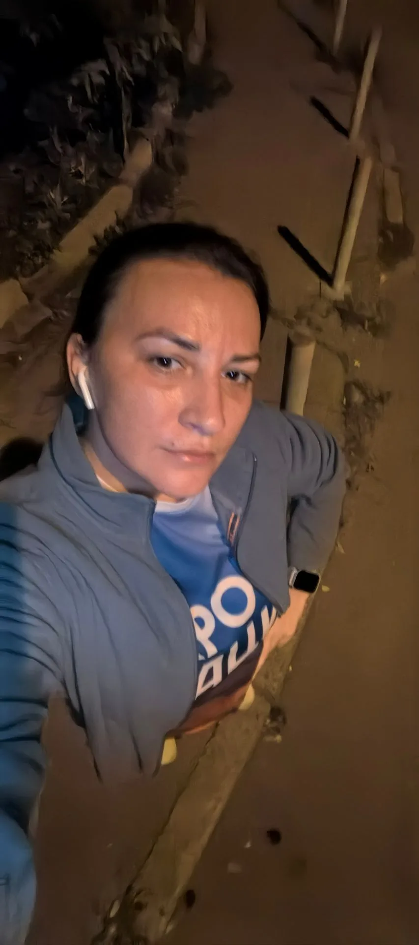 Неважно как я выгляжу с утра и вечером, главное... что я вышла и пробежала свои 5 км 🔥...