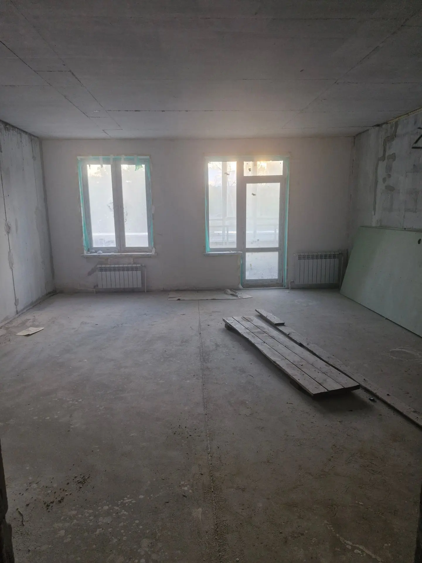Продам 1-комнатную квартиру в г. Омск, ул. проспект Сибирский 43.