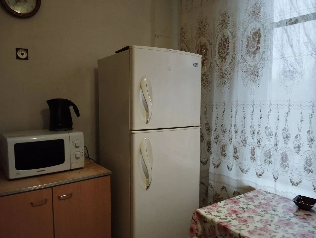 Снять 3-комнатную квартиру в Донецке, Ворошиловский район, ул. Щорса, 2