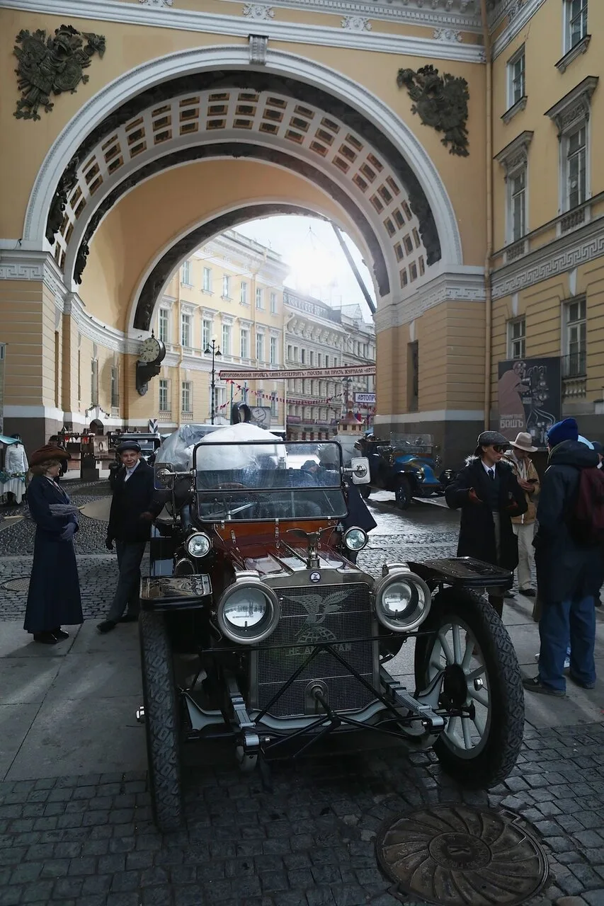Ретро-автомобили из Верхней Пышмы стали героями кинокартины «Битва моторов»