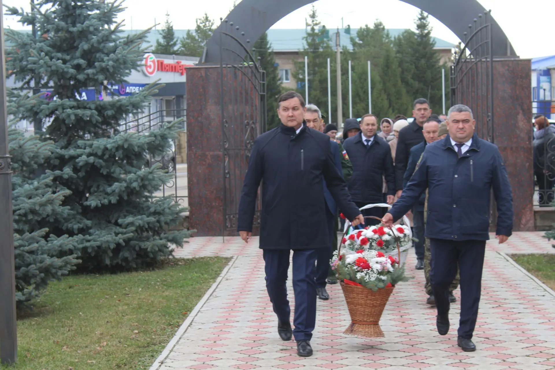 Сегодня в районном Дворце культуры состоялось торжественное мероприятие, посвященное Дн...