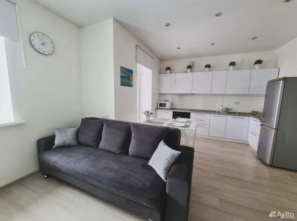 Сдам без посредников: студия, 40м²