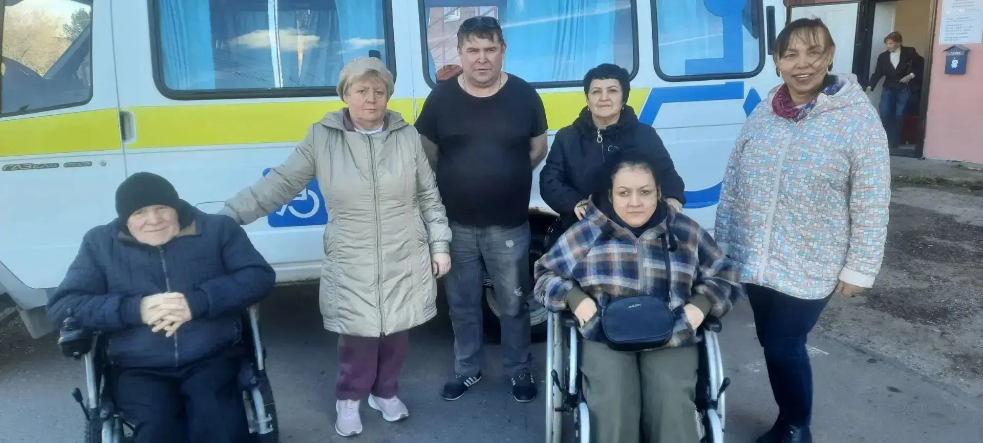 Сегодня мобильная бригада столичного комплексного центра организовала выезд для маломоб...