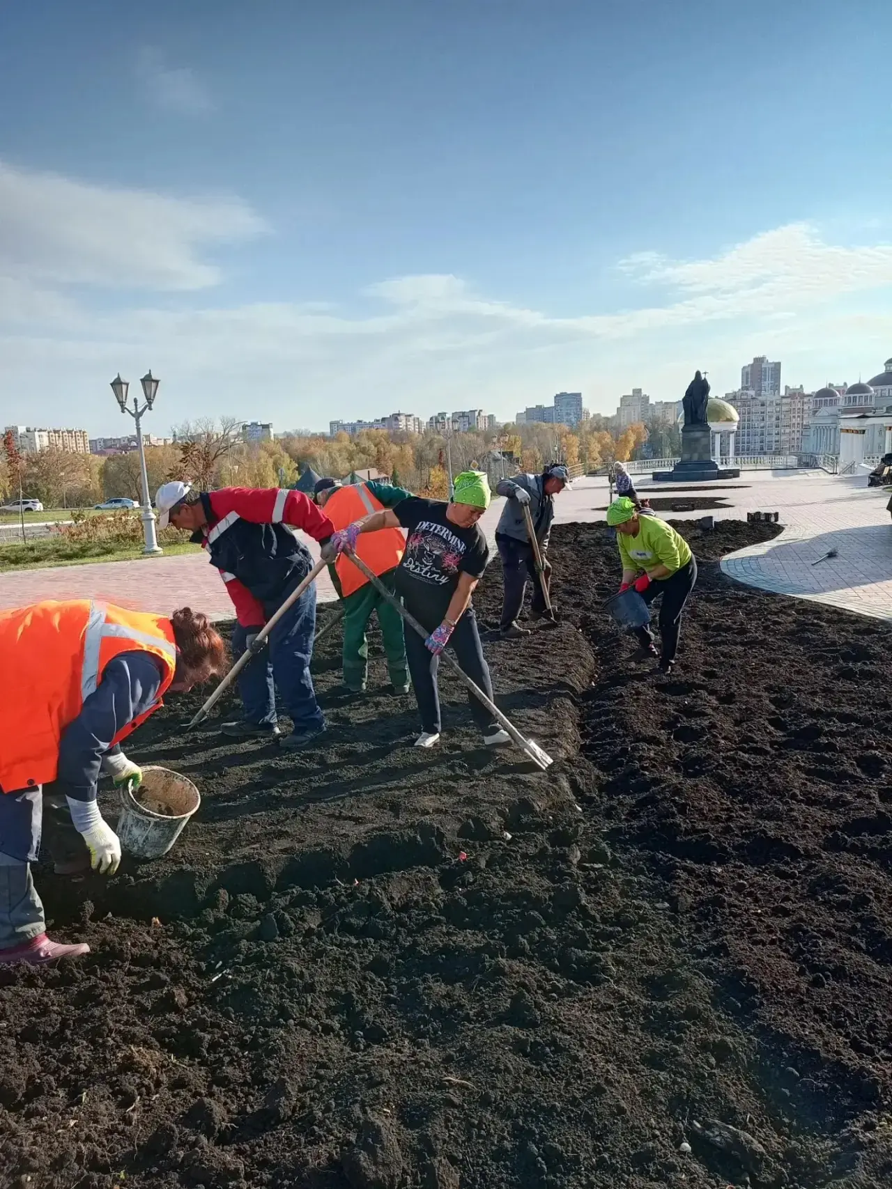 🌷 Весной городские клумбы Саранска вновь украсят тюльпаны.