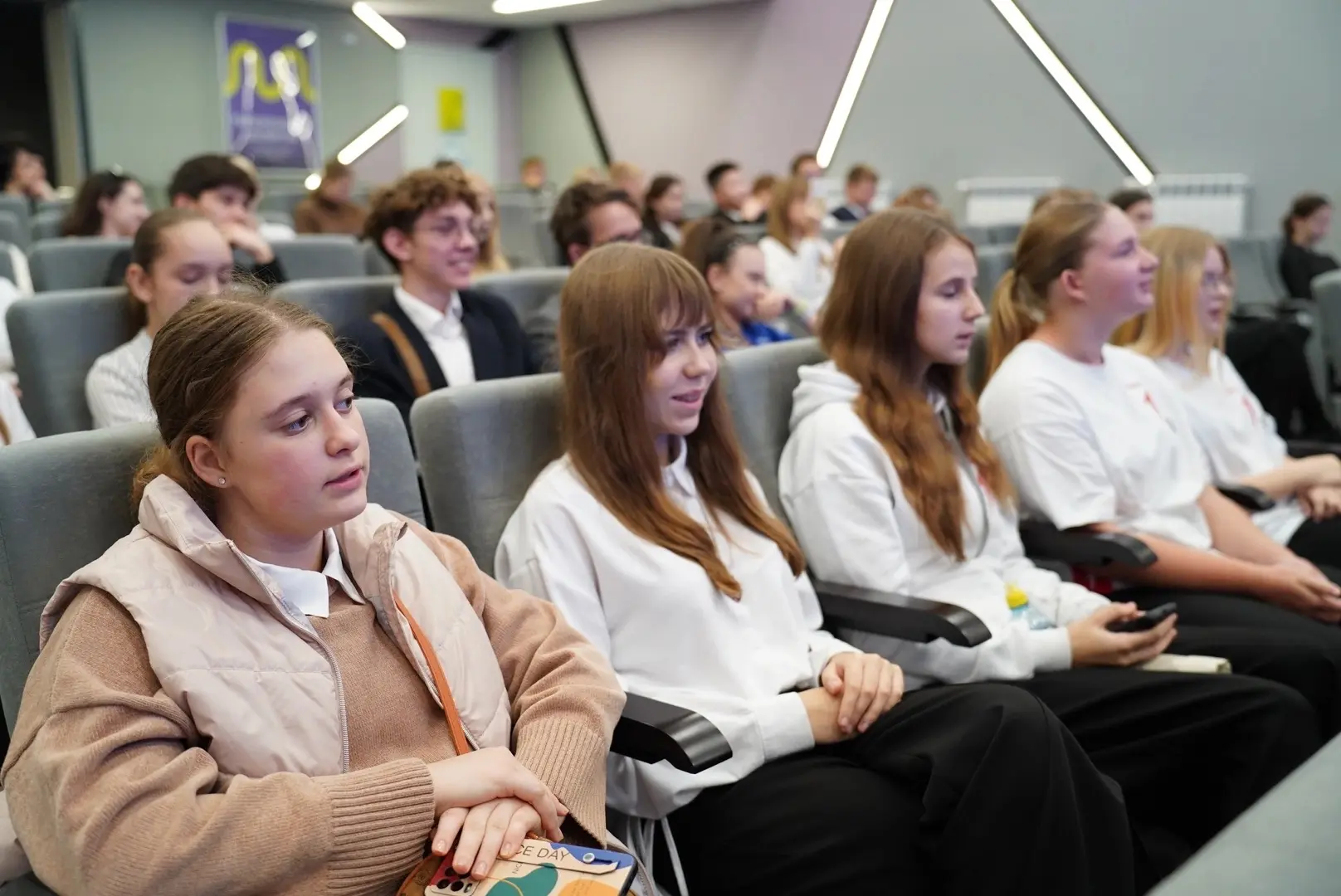 Арина Бадртдинова, председатель первичного отделения Движения Первых МОАУ «СОШ №63», пр...