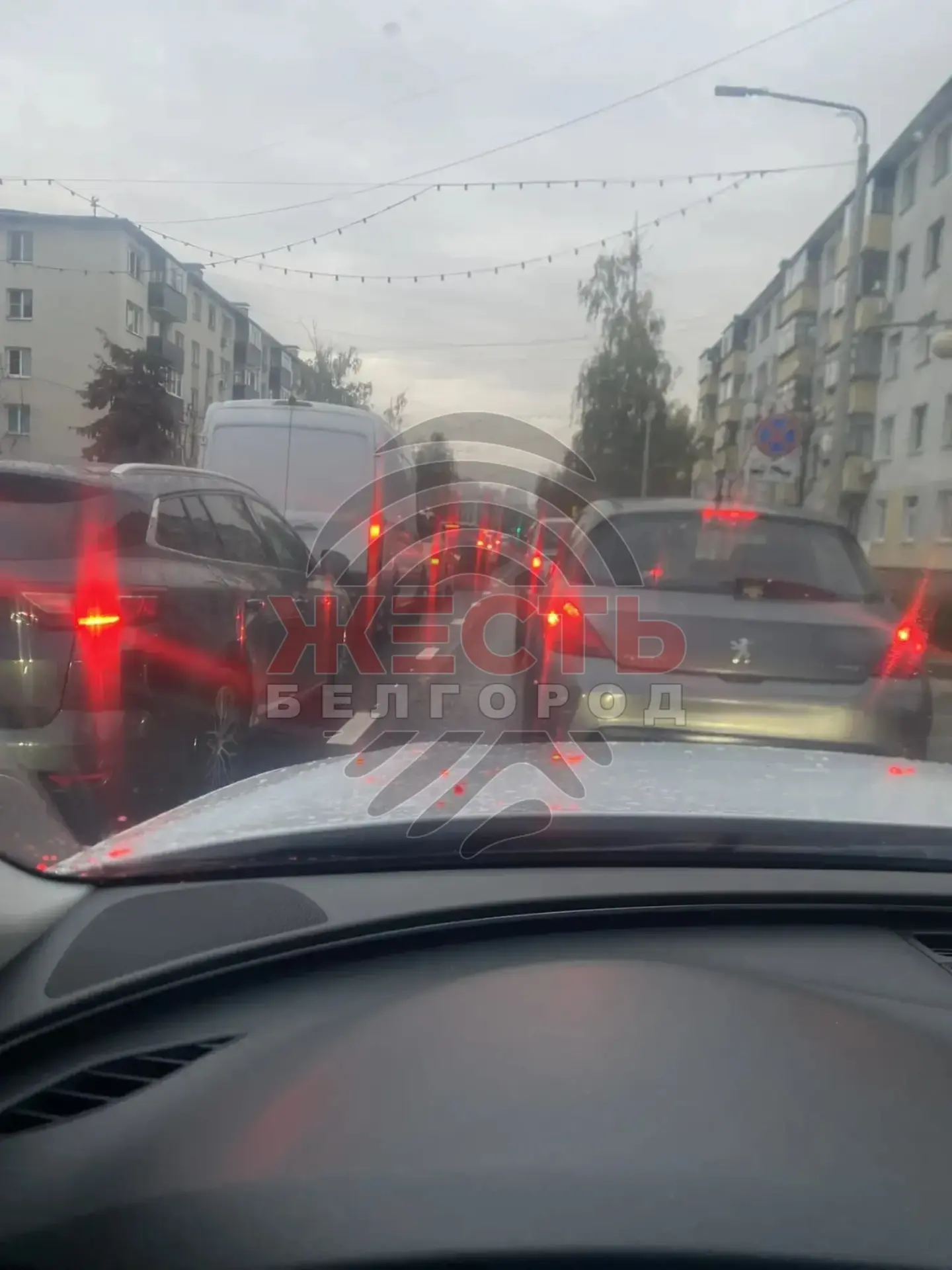 ⚡️На перекрёстке Чумичова и Гражданского тестируют новую настройку светофора
