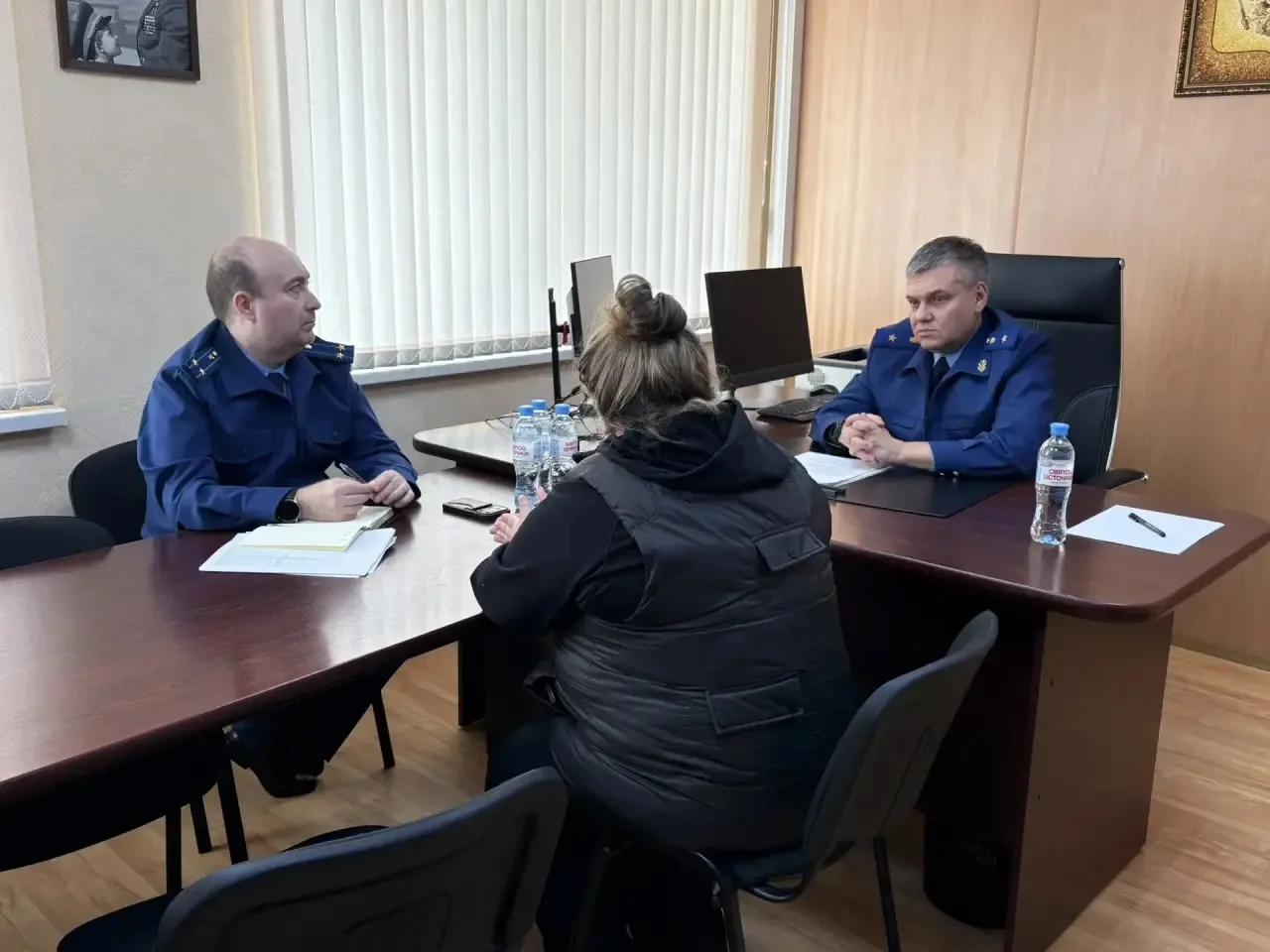 ✅Прокурор Ленинградской области провёл приём жителей Лодейнопольского района