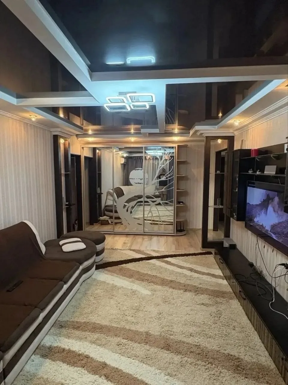 Продам уютную трёхкомнатную квартиру на ул. 30 лет Победы. 🏡