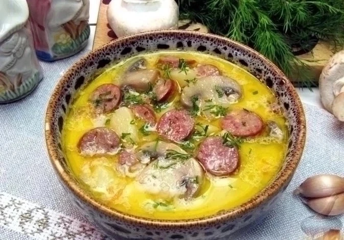 🍲СЫРНЫЙ СУП С ГРИБАМИ И КОЛБАСКАМИ