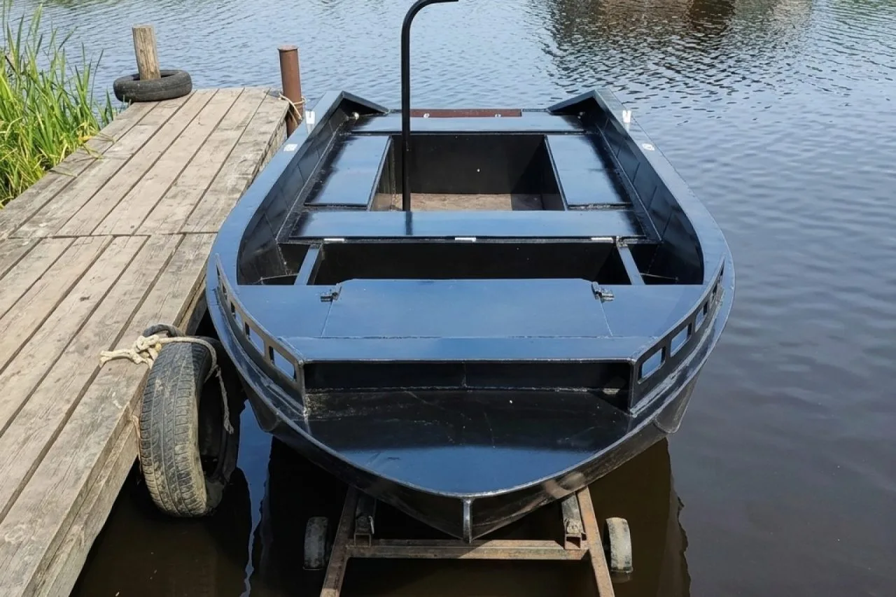 GOONCH 410 mud — моторная лодка «Гунч» для тех, кто присматривается к прочному ПНД-корп...