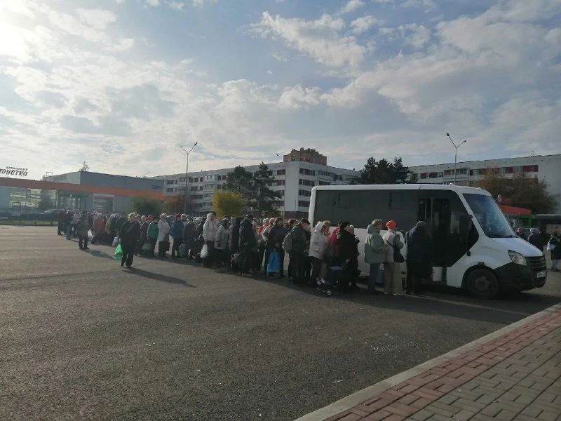 🚌 В СНТ «Бриз» прислали переполненную «Газель»