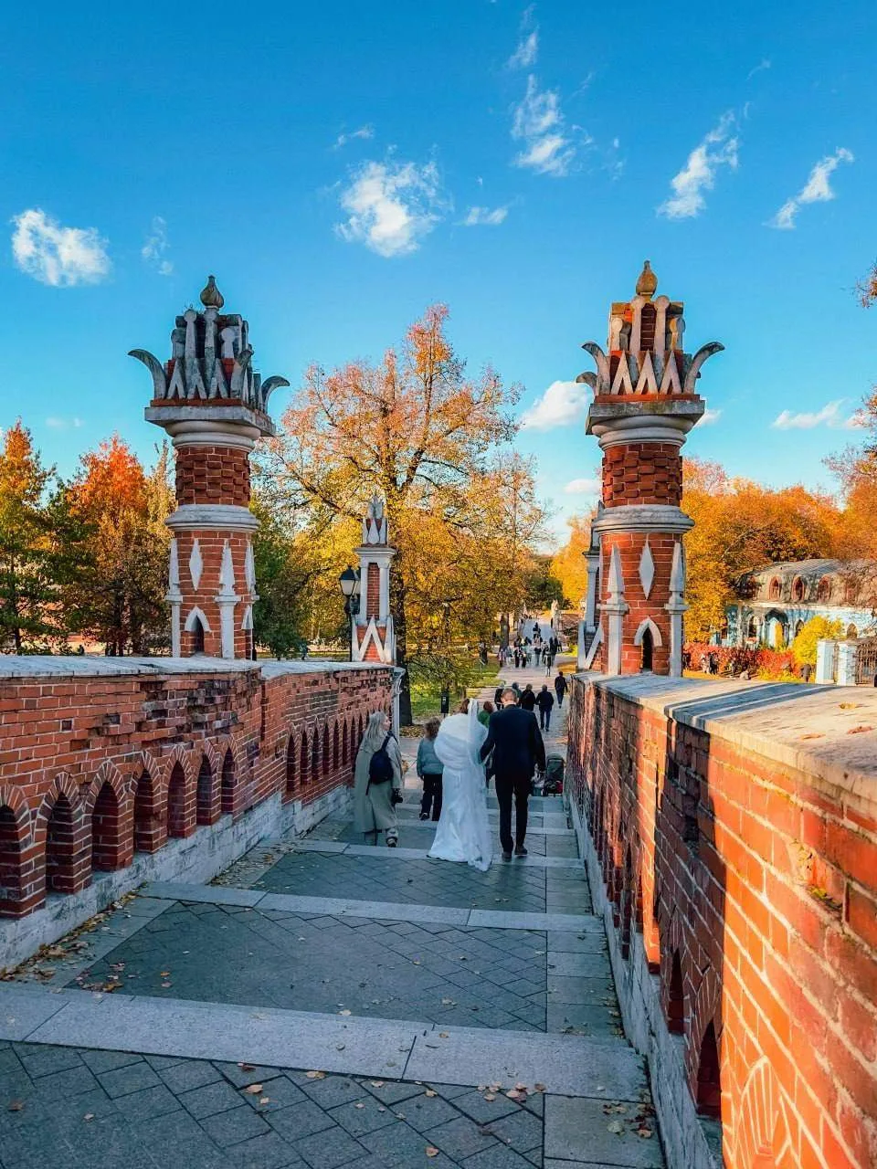 😍 Шикарные кадры золотой осени в Царицыно.