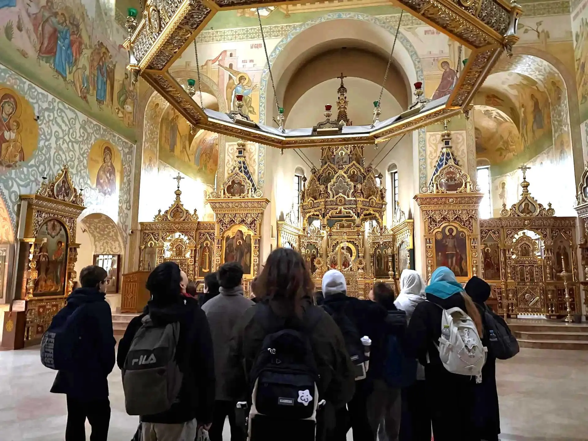 ⛪ История и традиции: поездка в храм Александра Невского