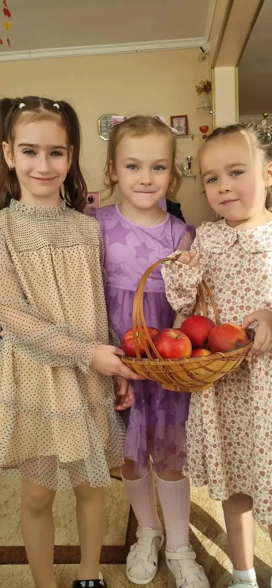🌾🍂🍁 Сегодня в нашей группе прошёл осенний утренник! 🎉 Дети пели песни, танцевали и ...