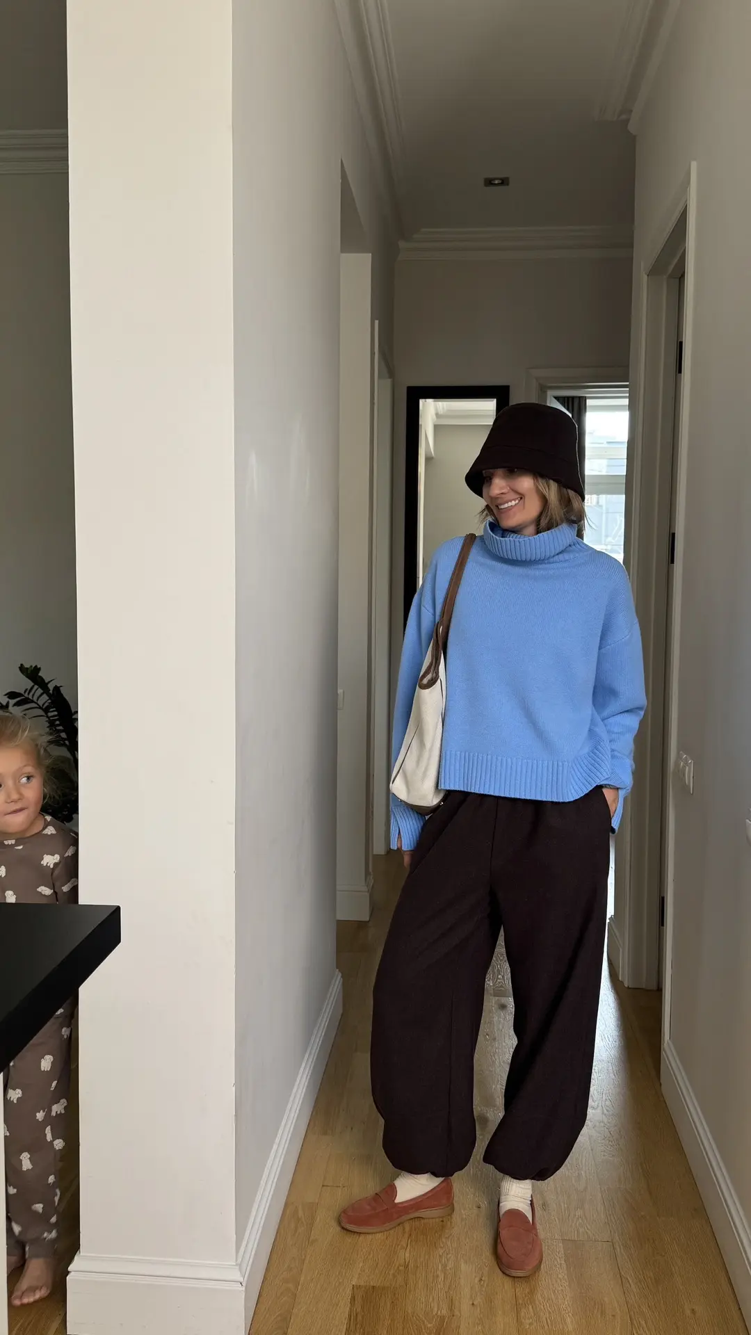 Как выглядят съемки дома, когда Агния болеет 😅