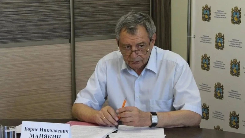 Общественник Манякин: глава Ставрополья возьмёт все обращения на контроль