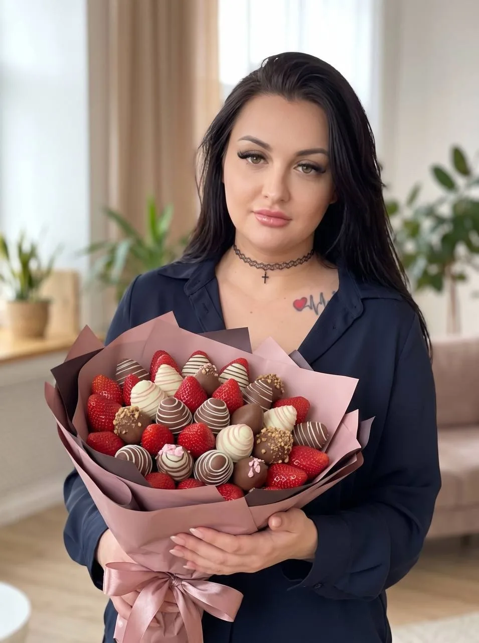 Промпт для такого фото под кнопкой "📋 Промпт"