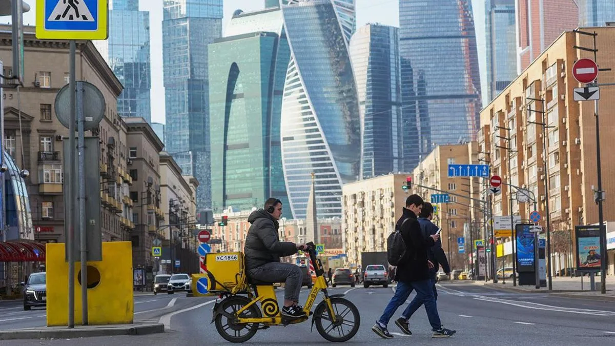 📦С сегодняшнего дня в Москве введены обязательные тесты на знание ПДД для курьеров