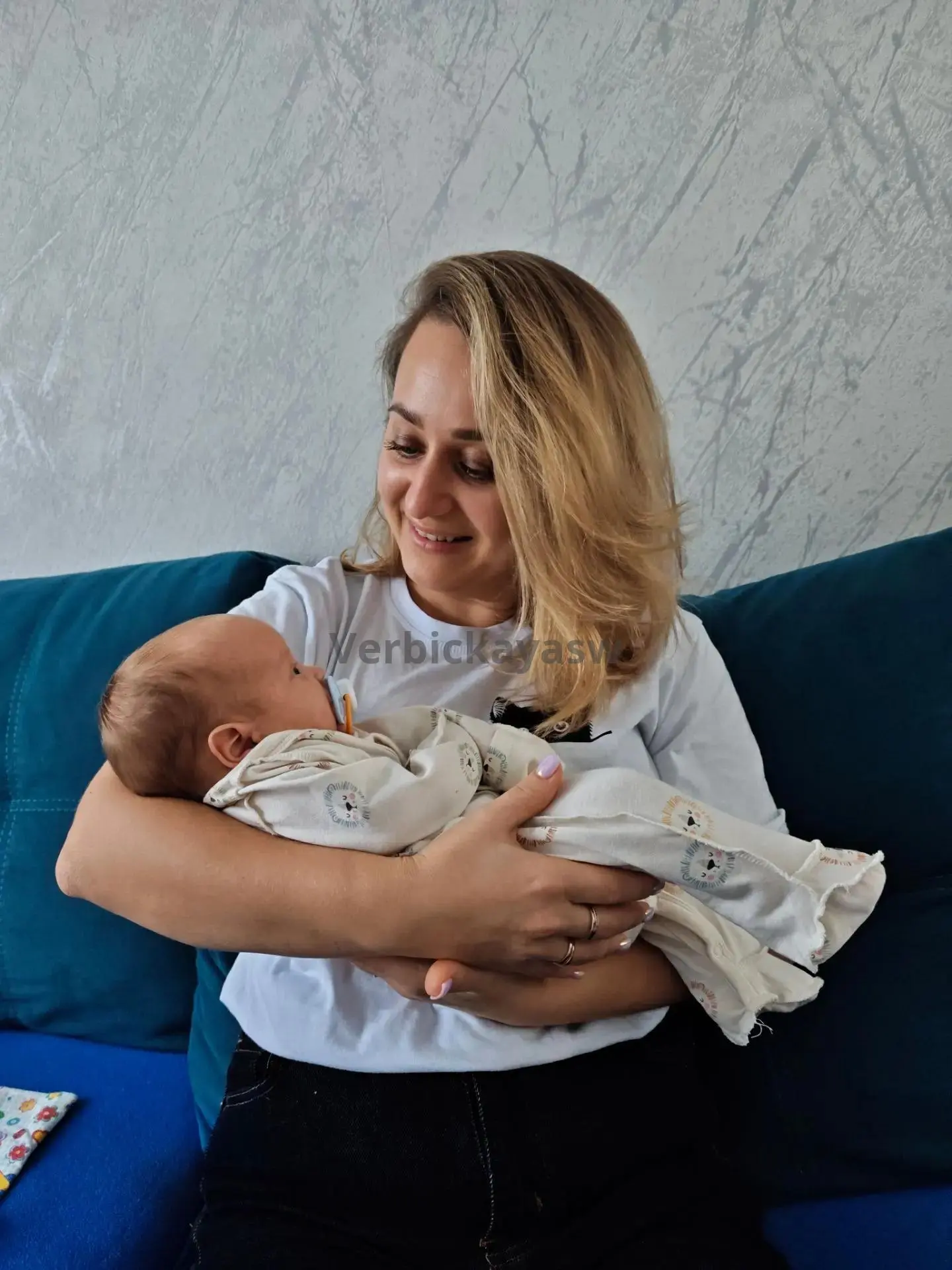😍🤱👶