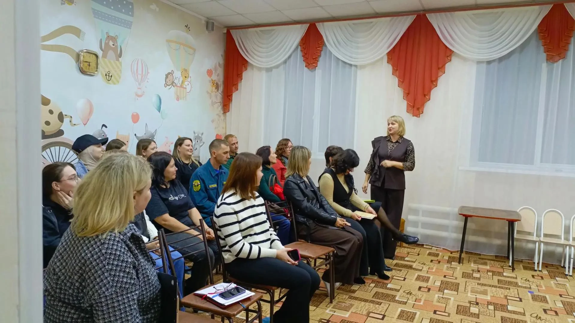 8 октября в МБДОУ-д/с "Звездочка" прошло важное мероприятие - общее родительское собран...