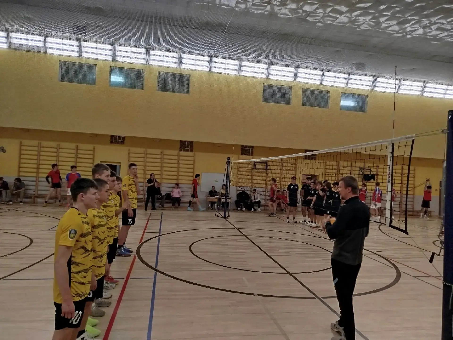 Бронзовая медаль в финале по волейболу