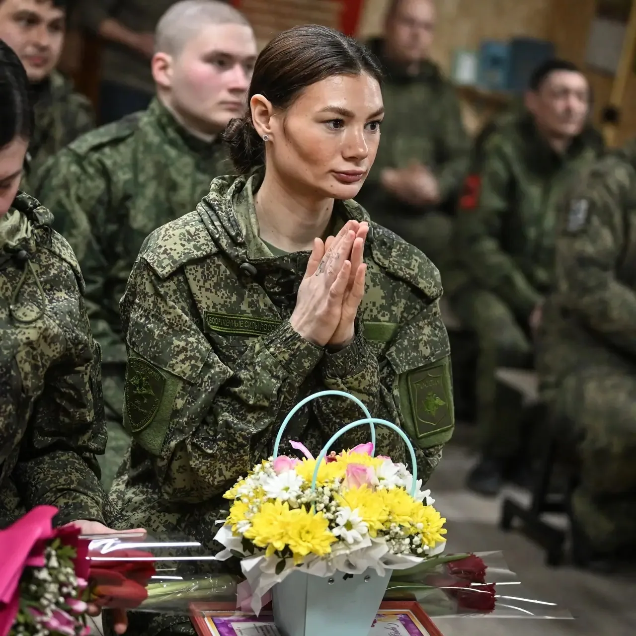 Возраст военной службы для женщин хотят поднять с 45 до 50 лет.