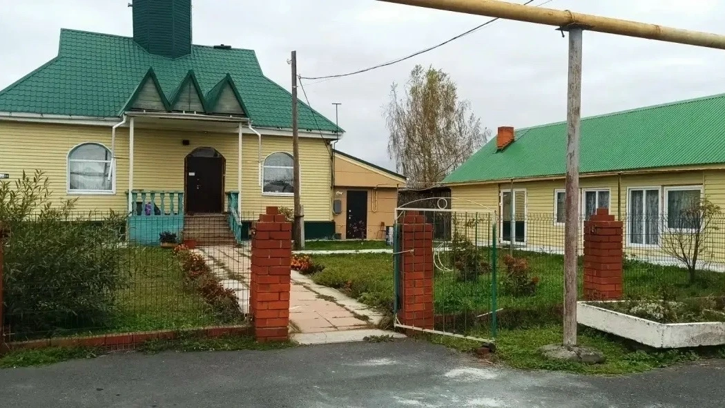 Хотя я никогда не жила в селе Тюбук, моя жизнь оказалась с ним тесно связана. Эта истор...