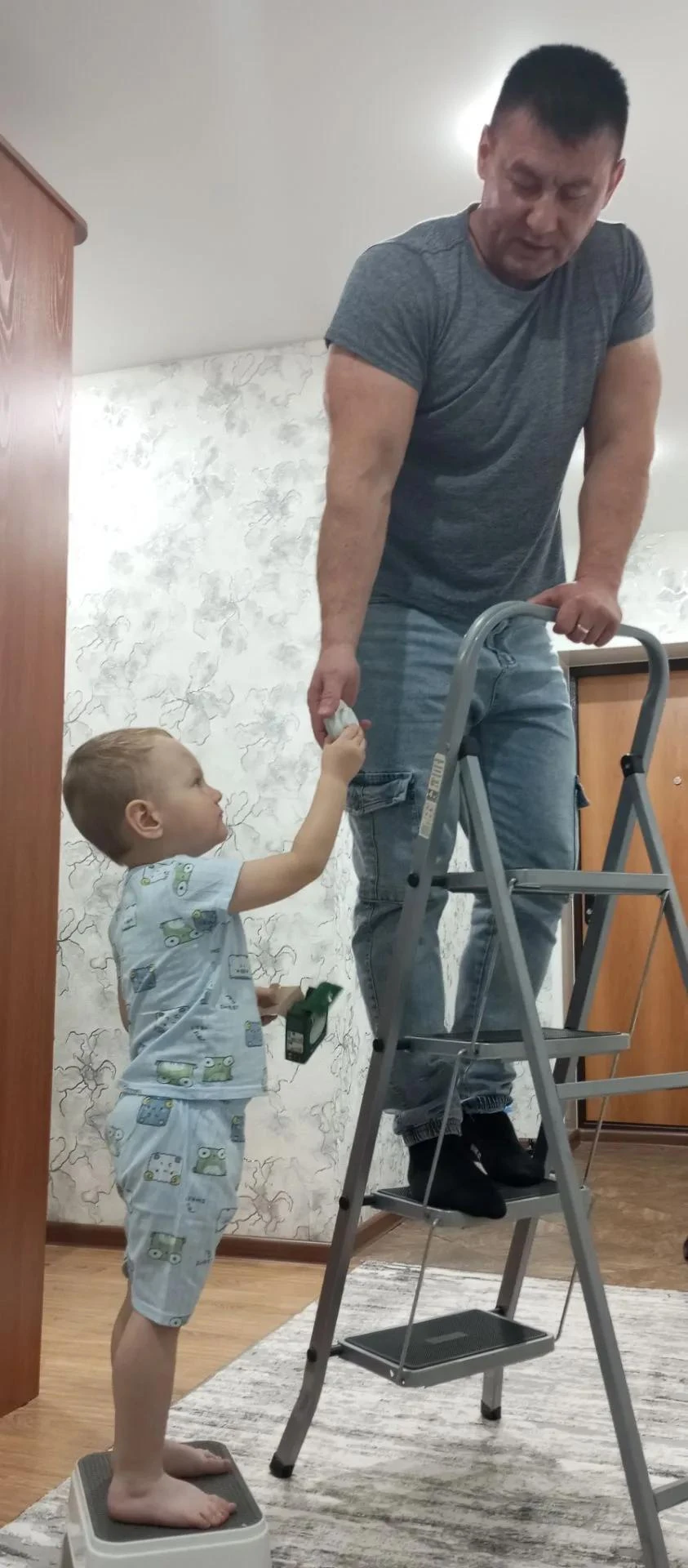 📸 ФОТОЧЕЛЛЕНДЖ «Я — ПАПИН ПОМОЩНИК (ЦА)!» — НОВАЯ ПОРЦИЯ КАДРОВ!