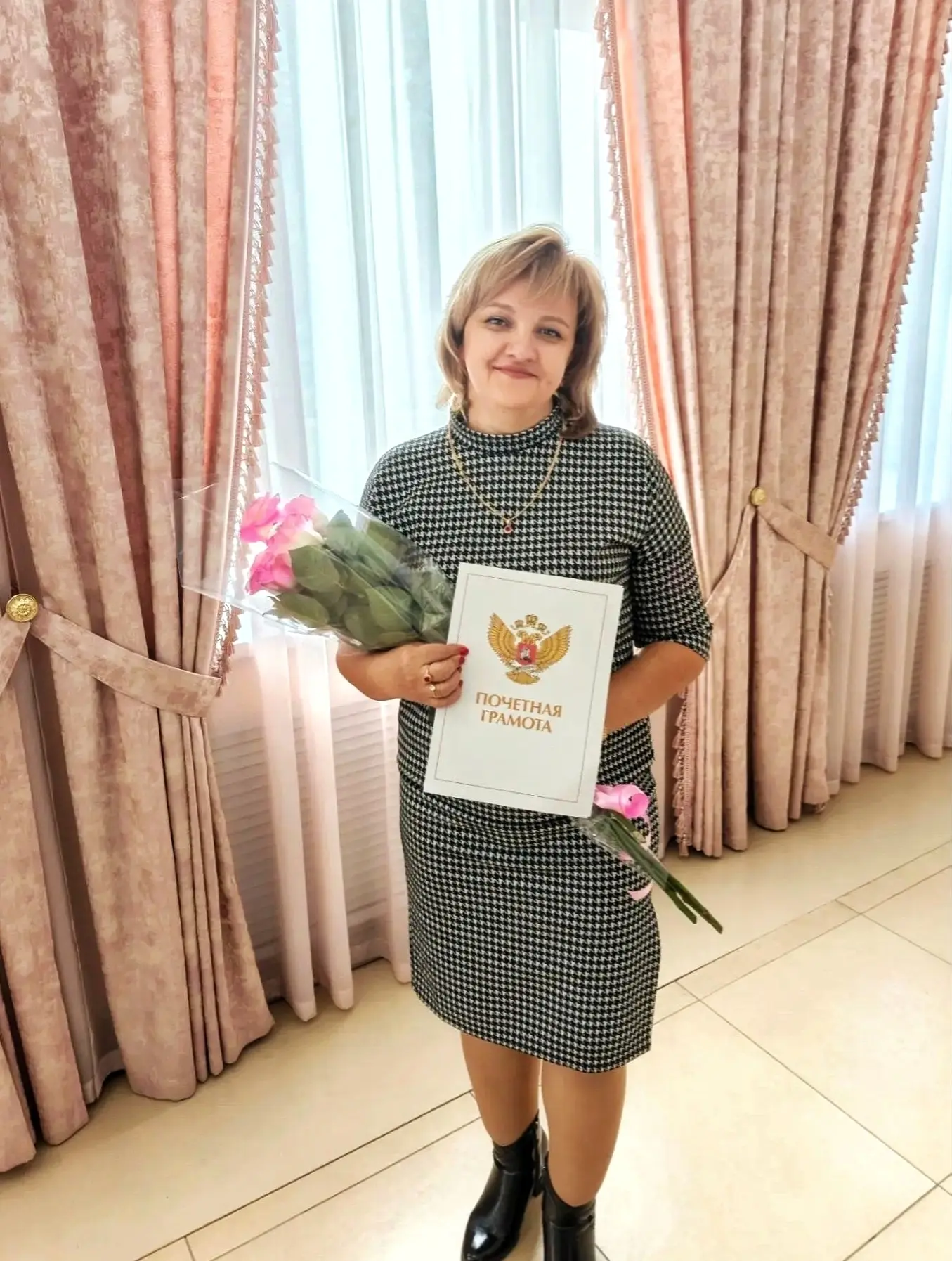 "Учитель, душу отдавая, живет всегда в учениках!..." 🕊️❤️