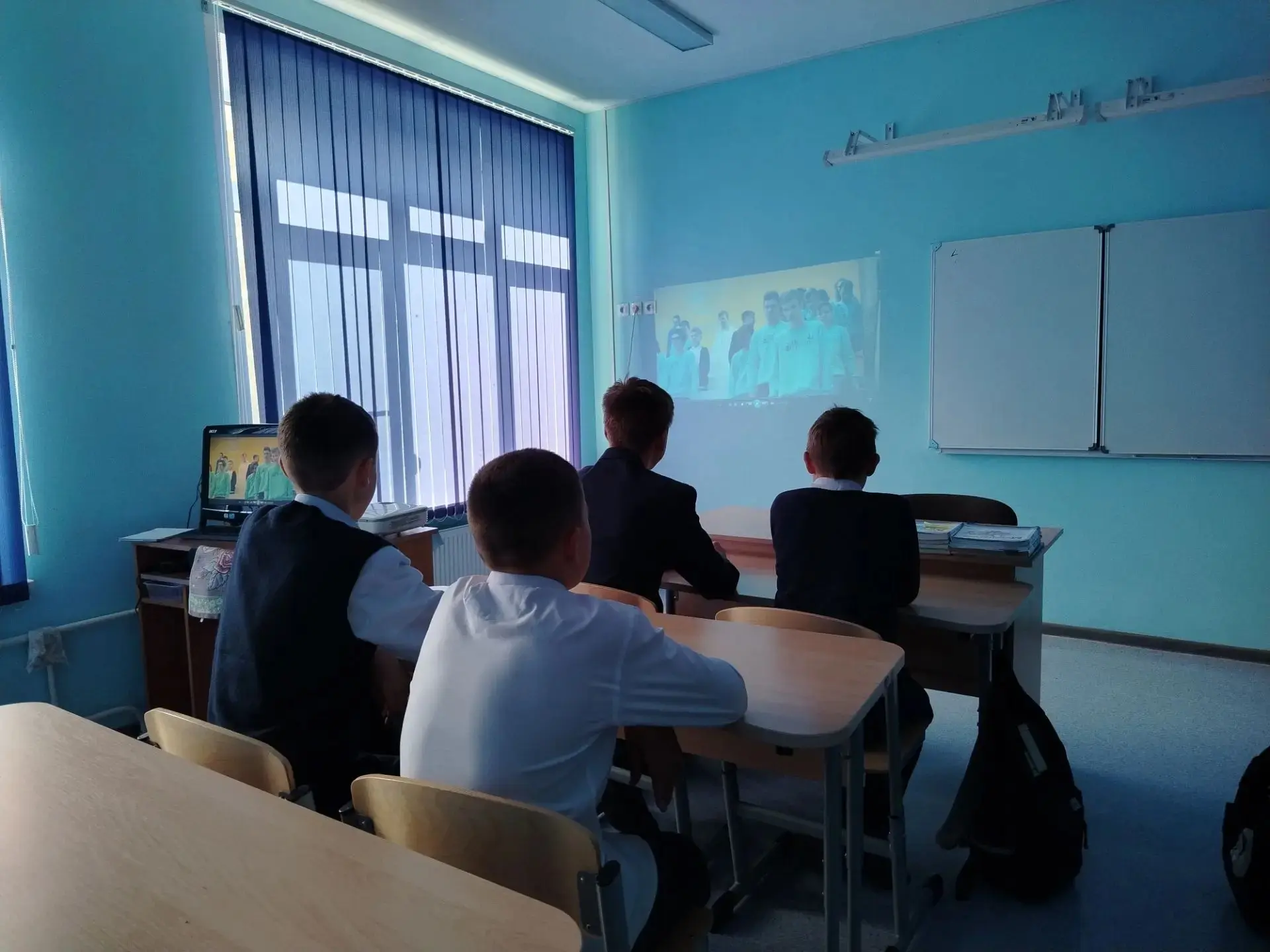 ⚡ Энергия будущего начинается в школе: в нашей республике прошел урок «Россия — мои гор...