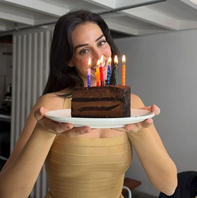 🎉 Сегодня 34 года исполняется Эсре Билгич