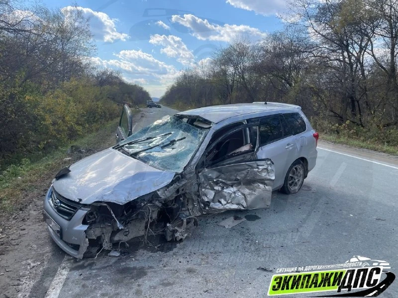 📰 Toyota Fielder и Nissan X-Trail столкнулись у Штыковских прудов