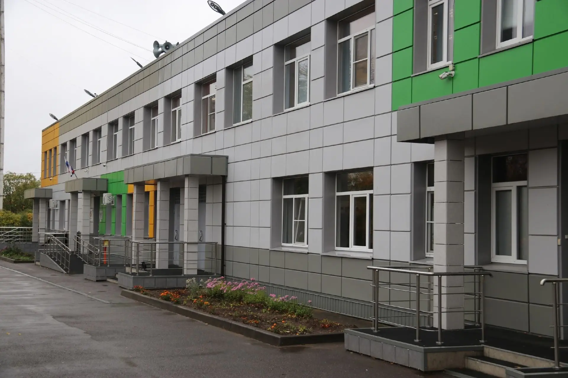 Вице-губернатор Ленобласти проинспектировал социальные объекты Киришского района и сдел...