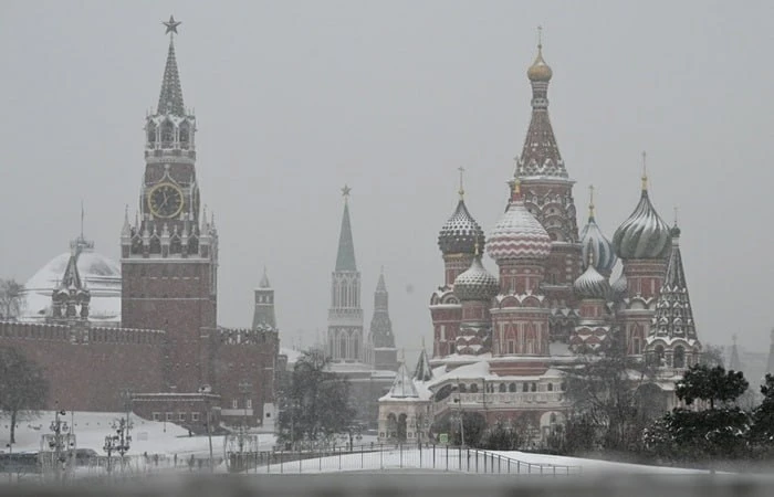 ⚡️ Снег накроет Москву уже через неделю — по прогнозам синоптиков, в столицу вскоре при...