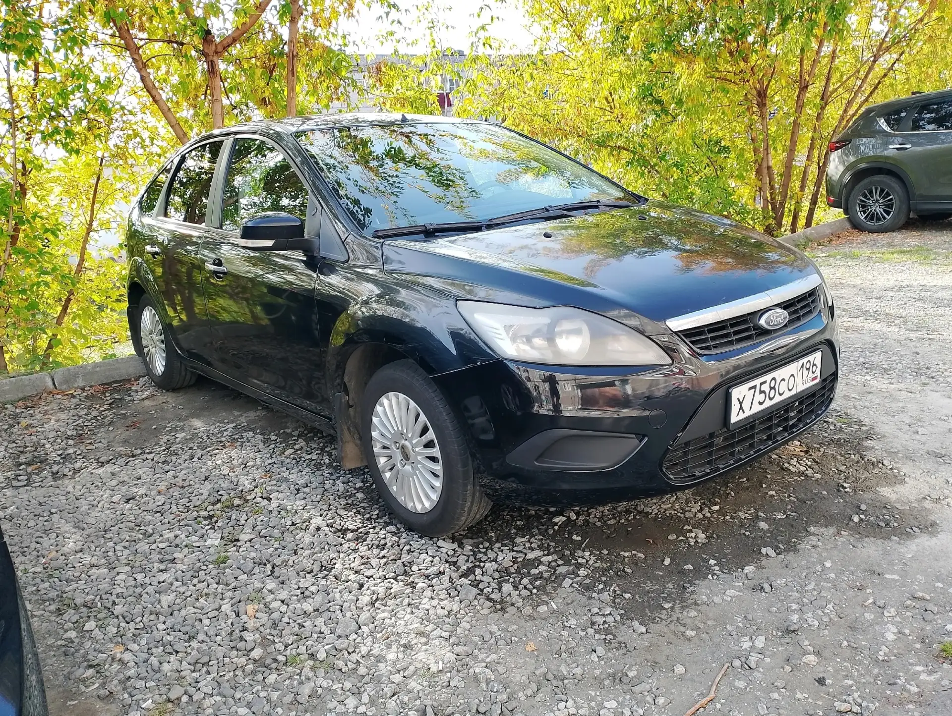 Продам форд Фокус 2010 год. Мотор 1.6 115 лс. Механика. Комплектация. Все эл. Подьемник...