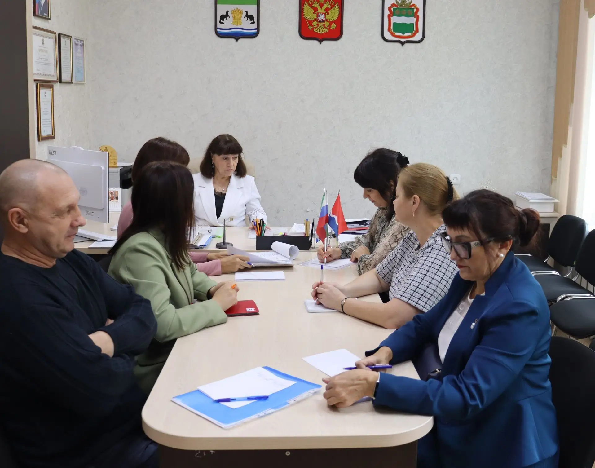 👪 Сегодня рабочая группа по внедрению перечня мер поддержки в рамках Корпоративного де...
