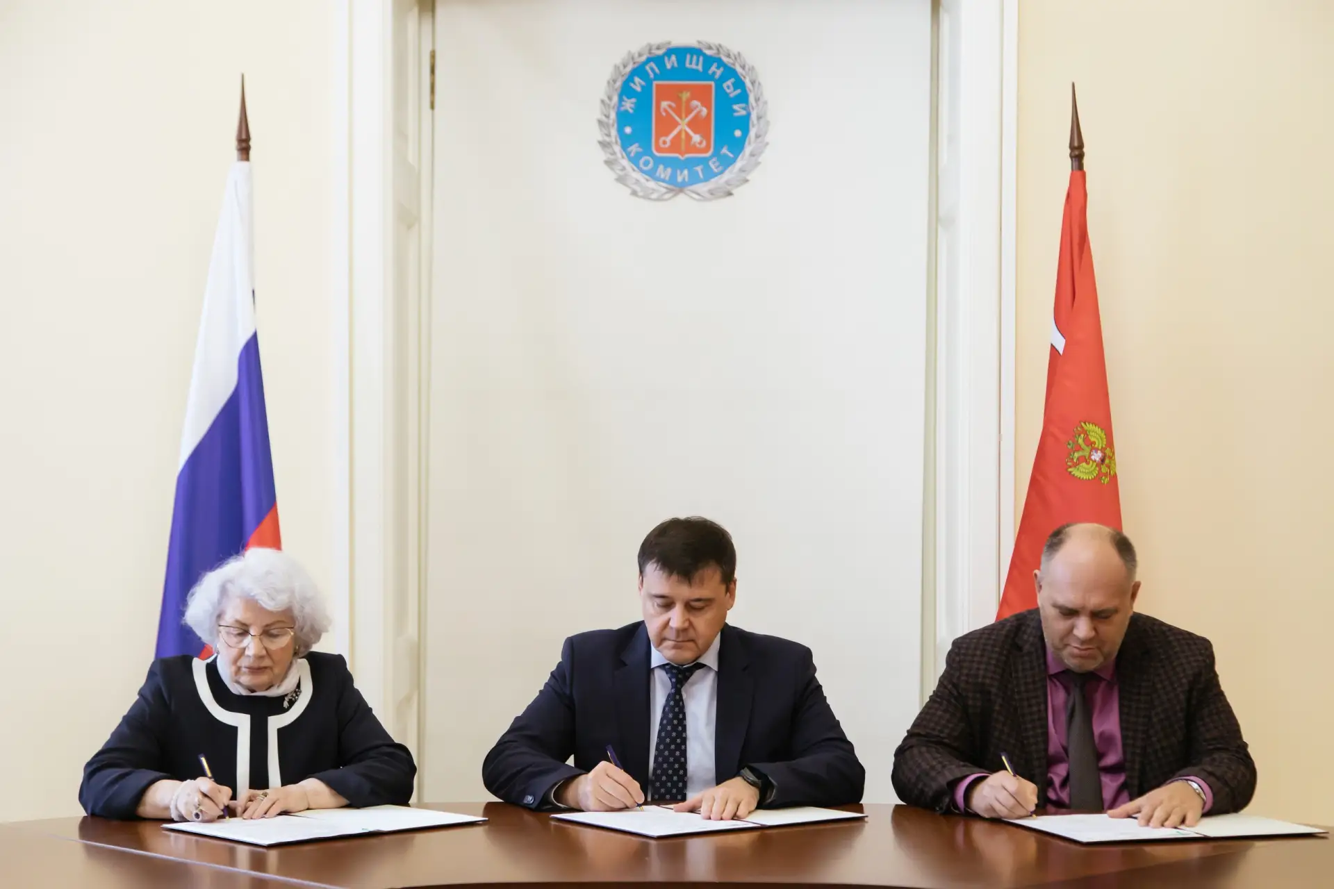 REPOST ↓ Жилищный комитет Санкт-Петербурга