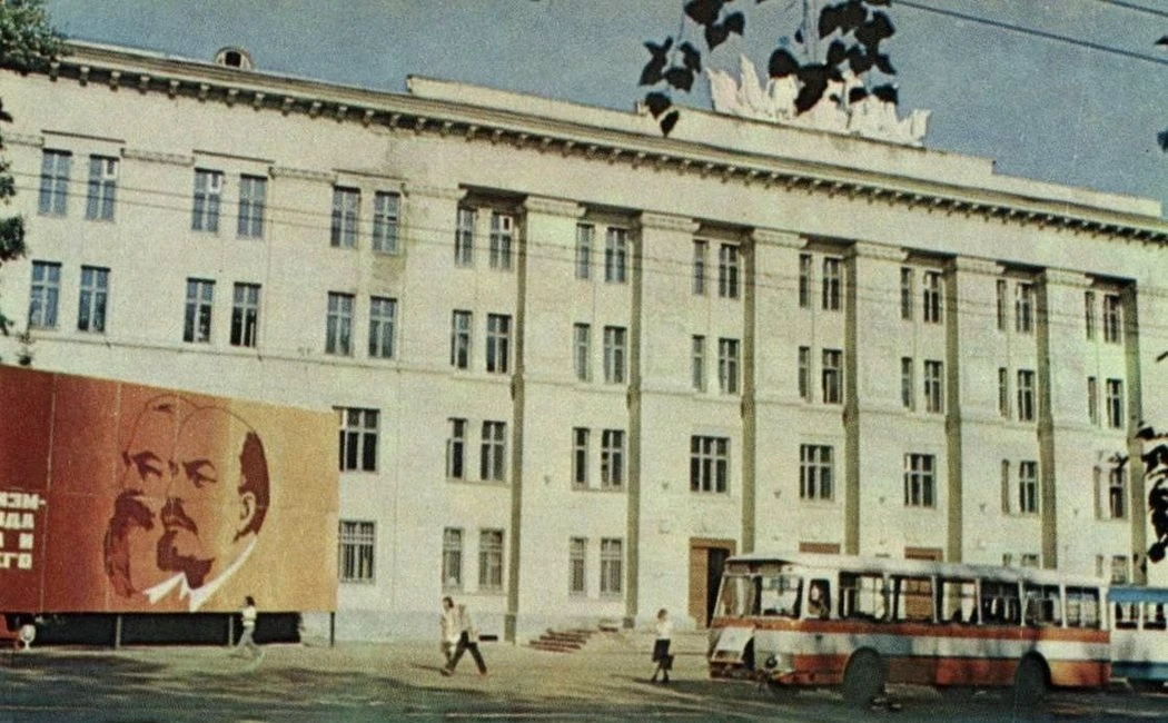 📸 Политехнический институт, корпус №10
