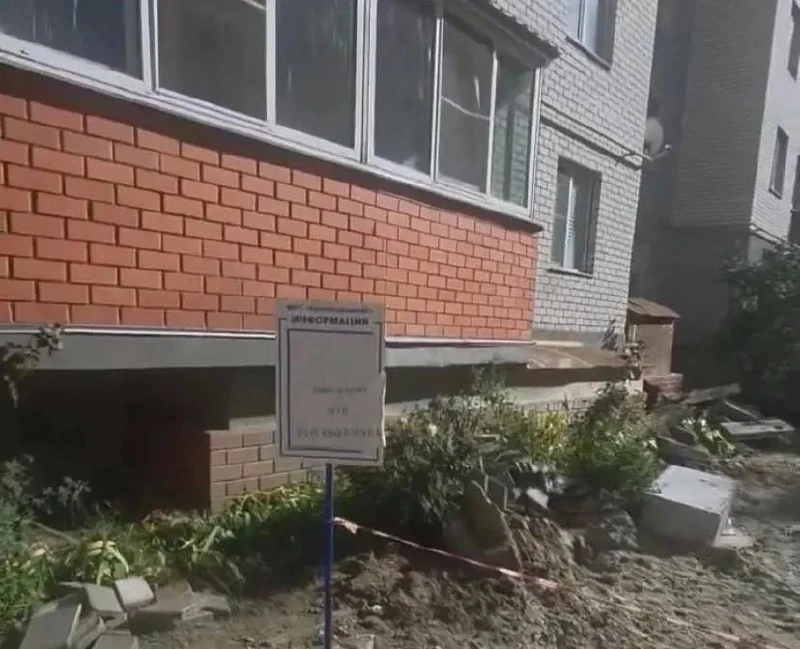❗️В Курске заменили канализацию в многострадальном доме на Орловской