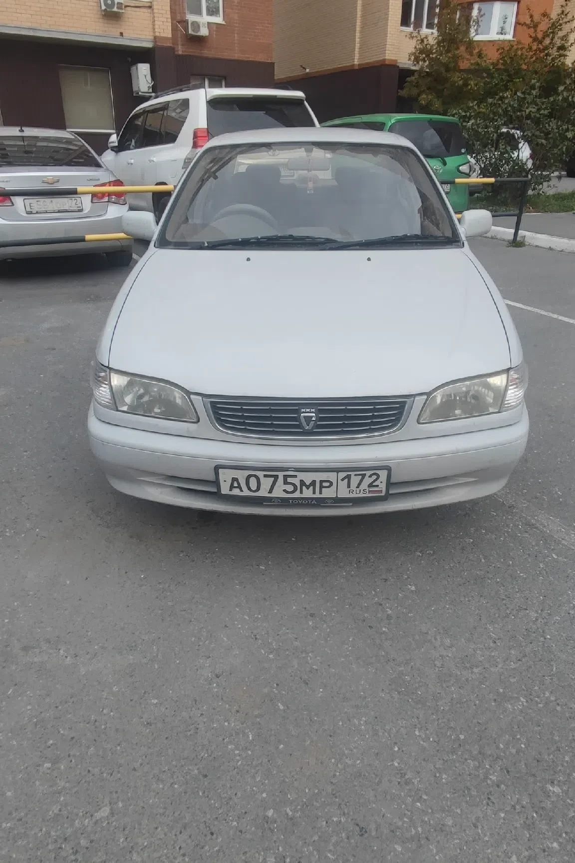 Продам Тойота Королла .4вд. 1999 год .290000  рублей.