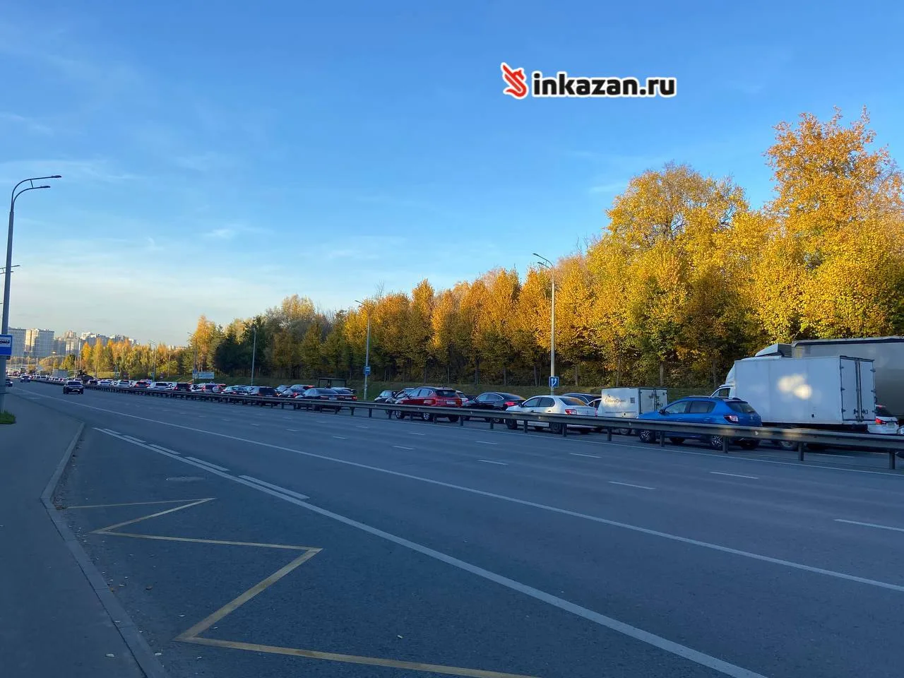 #нампишут, что Миллениум встал в пробке.